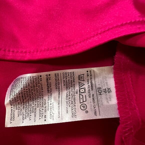 Old Navy Hot Pink Satin Tank Top Size XS - Picture 6 of 8